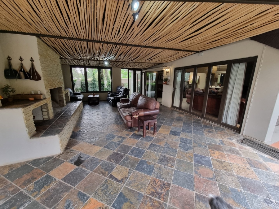 5 Bedroom Property for Sale in Eureka Free State